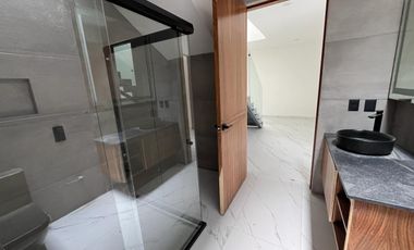 CASA EN VENTA EN VALLE IMPERIAL
