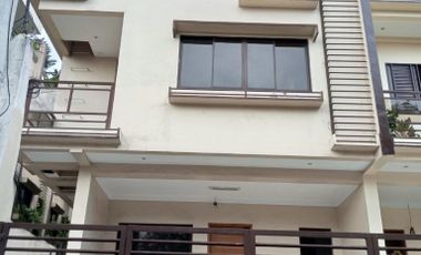 Townhouse For sale in Marikina with 4 Bedrooms and 1 Car garage PH2784