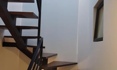 HERMOSAS CASAS EN VENTA EN URBANIZACION EXCLUSIVA EN AMBATO