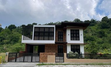 FOR SALE Interior Designed House & Lot for Sale in Twin Lakes, Tagaytay