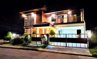 For Sale House With Swimming Pool in Corona Del Mar Talisay Cebu