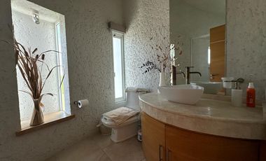 CASA EN VENTA EN FRACCIONAMIENTO LOMAS DE COCOYOC MORELOS