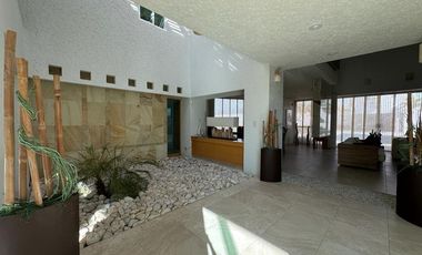 CASA EN VENTA EN FRACCIONAMIENTO LOMAS DE COCOYOC MORELOS