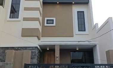 DIJUAL Rumah baru elegan di Brigjen Katamso Waru Sidoarjo
