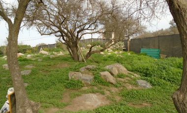 SE VENDE PARCELA CON CASA EN CONDOMINIO EN MIRAFLORES