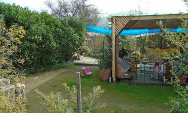 SE VENDE PARCELA CON CASA EN CONDOMINIO EN MIRAFLORES