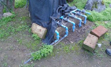 SE VENDE PARCELA CON CASA EN CONDOMINIO EN MIRAFLORES