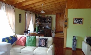 SE VENDE PARCELA CON CASA EN CONDOMINIO EN MIRAFLORES