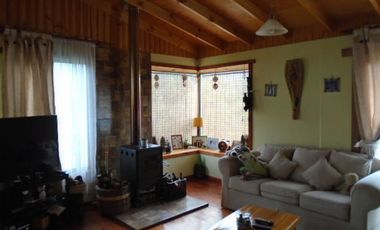 SE VENDE PARCELA CON CASA EN CONDOMINIO EN MIRAFLORES