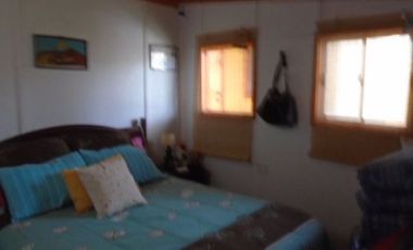 SE VENDE PARCELA CON CASA EN CONDOMINIO EN MIRAFLORES