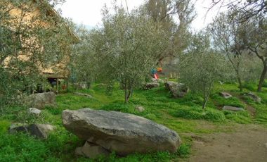 SE VENDE PARCELA CON CASA EN CONDOMINIO EN MIRAFLORES