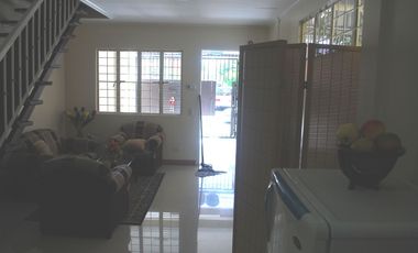 SAN ANTONIO MAKATI, COMMERCIAL RESIDENTIAL TOWNHOUSE 3-BED 1-PARKING