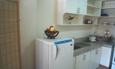 SAN ANTONIO MAKATI, COMMERCIAL RESIDENTIAL TOWNHOUSE 3-BED 1-PARKING