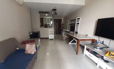 Three Central 2BR Bedrooms with parking for rent Salcedo Village Makati Metro Manila