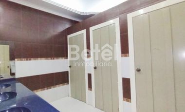 Casa comercial en venta en Cuenca cerca del mirador de Turi