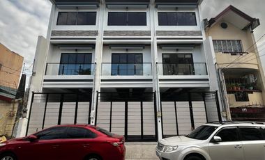 KAMUNING TOWNHOUSE FOR SALE BRAND NEW
