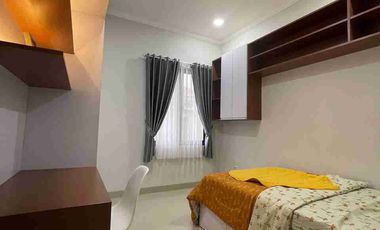 RUMAH MURAH DIKAWASAN ELITE, BOOKING FEE 10JT. HARGA SUDAH TERMASUK BIAYA NOTARIS, BPHTB, AJB, BBN, SHM, 5KM KE KAWASAN EXIT TOL LEBAK BULUS, 4KM KE M