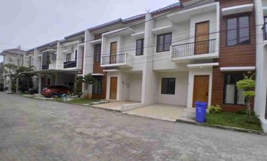 RUMAH MURAH DIKAWASAN ELITE, BOOKING FEE 10JT. HARGA SUDAH TERMASUK BIAYA NOTARIS, BPHTB, AJB, BBN, SHM, 5KM KE KAWASAN EXIT TOL LEBAK BULUS, 4KM KE M