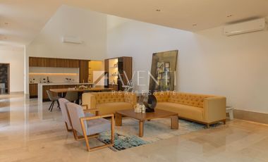 CASA EN VENTA, LAGOS DEL SOL, CANCÚN CENTRO, CANCÚN