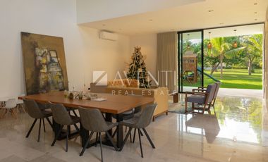 CASA EN VENTA, LAGOS DEL SOL, CANCÚN CENTRO, CANCÚN