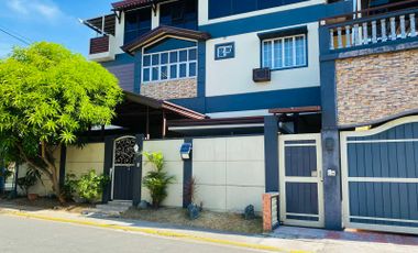 For Sale: 5 Bedroom House and Lot in Betterliving, Parañaque City