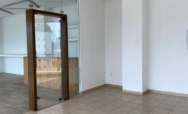 RENTA  oficina te encantará por su ubicación, luz natural, espacio interior y super acabados.