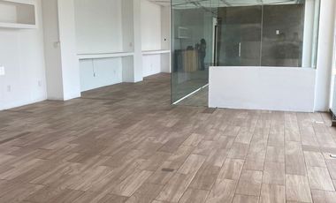 RENTA  oficina te encantará por su ubicación, luz natural, espacio interior y super acabados.