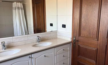 Vendemos en Temuco  amplio y luminoso departamento en Edificio El Conquistador.