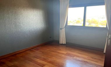 Vendemos en Temuco  amplio y luminoso departamento en Edificio El Conquistador.