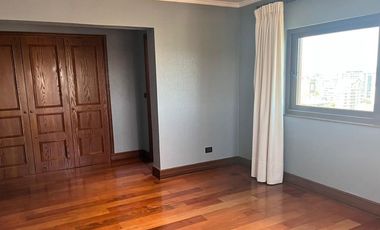 Vendemos en Temuco  amplio y luminoso departamento en Edificio El Conquistador.