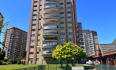 Vendemos en Temuco  amplio y luminoso departamento en Edificio El Conquistador.