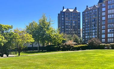 Vendemos en Temuco  amplio y luminoso departamento en Edificio El Conquistador.