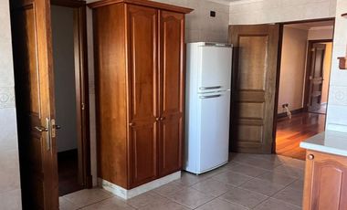 Vendemos en Temuco  amplio y luminoso departamento en Edificio El Conquistador.