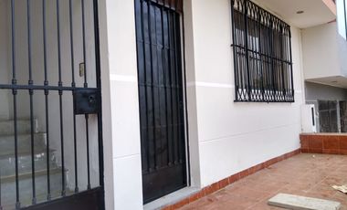 Venta Departamento en Primer Piso, en Villa El Salvador