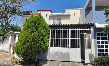Veracruz Puerto. Casa Laguna Real