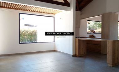 Casa en Arriendo Sector Alto de las Palmas - Envigado