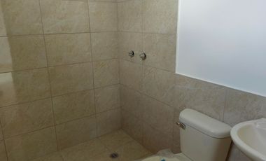 Casa de venta en la Urbanización Durán City, 3 dormitorios, por estrenar.