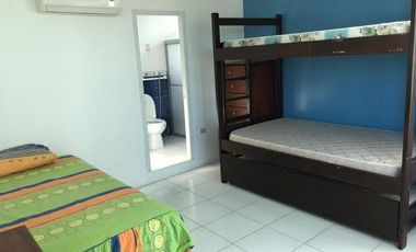 DE OPORTUNIDAD VENDO HERMOSO DEPARTAMENTO TOTALMENTE AMOBLADO EN CRUCITA