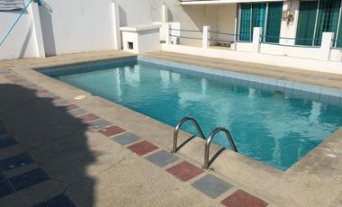 DE OPORTUNIDAD VENDO HERMOSO DEPARTAMENTO TOTALMENTE AMOBLADO EN CRUCITA