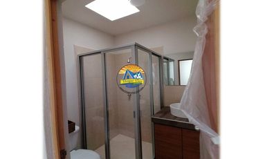 Casas con alberca excelente ubicación