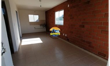 Casas con alberca excelente ubicación