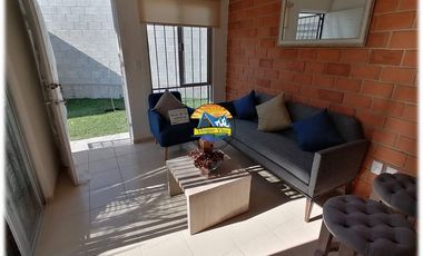 Casas con alberca excelente ubicación