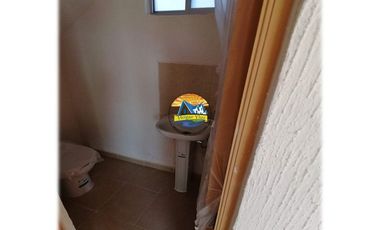 Casas con alberca excelente ubicación