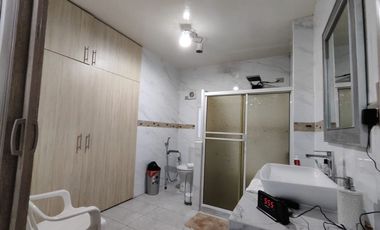 Casa remodelada en venta - Alborada IX etapa cerca de CC La Rotonda y City Mall
