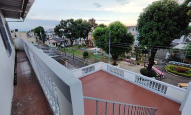 Casa remodelada en venta - Alborada IX etapa cerca de CC La Rotonda y City Mall