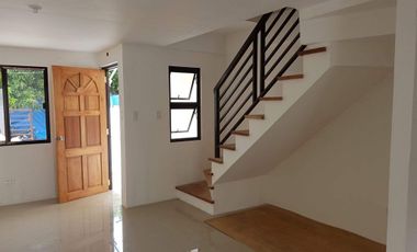 2Storey Townhouse for sale in Commonwealth QC w/ 3 Bedrooms near Shopwise, Commonwealth