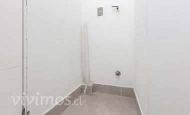 2 Dormitorios + 1 Baño + Bodega en el Centro de Santiago, Metro Matta (L3) .