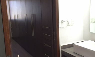 Casa en Renta en esquina Lomas de Angelópolis II, Zona Azul