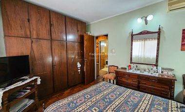 Casa en Venta de4 amb. en 2 plantas IMPECABLE