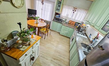 Casa en Venta de4 amb. en 2 plantas IMPECABLE
